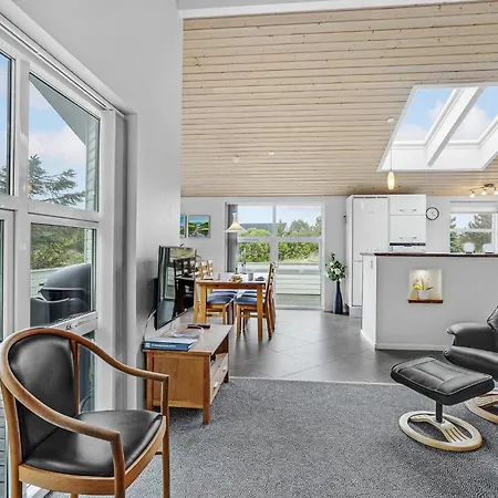 Awesome Home In Thisted With Sauna